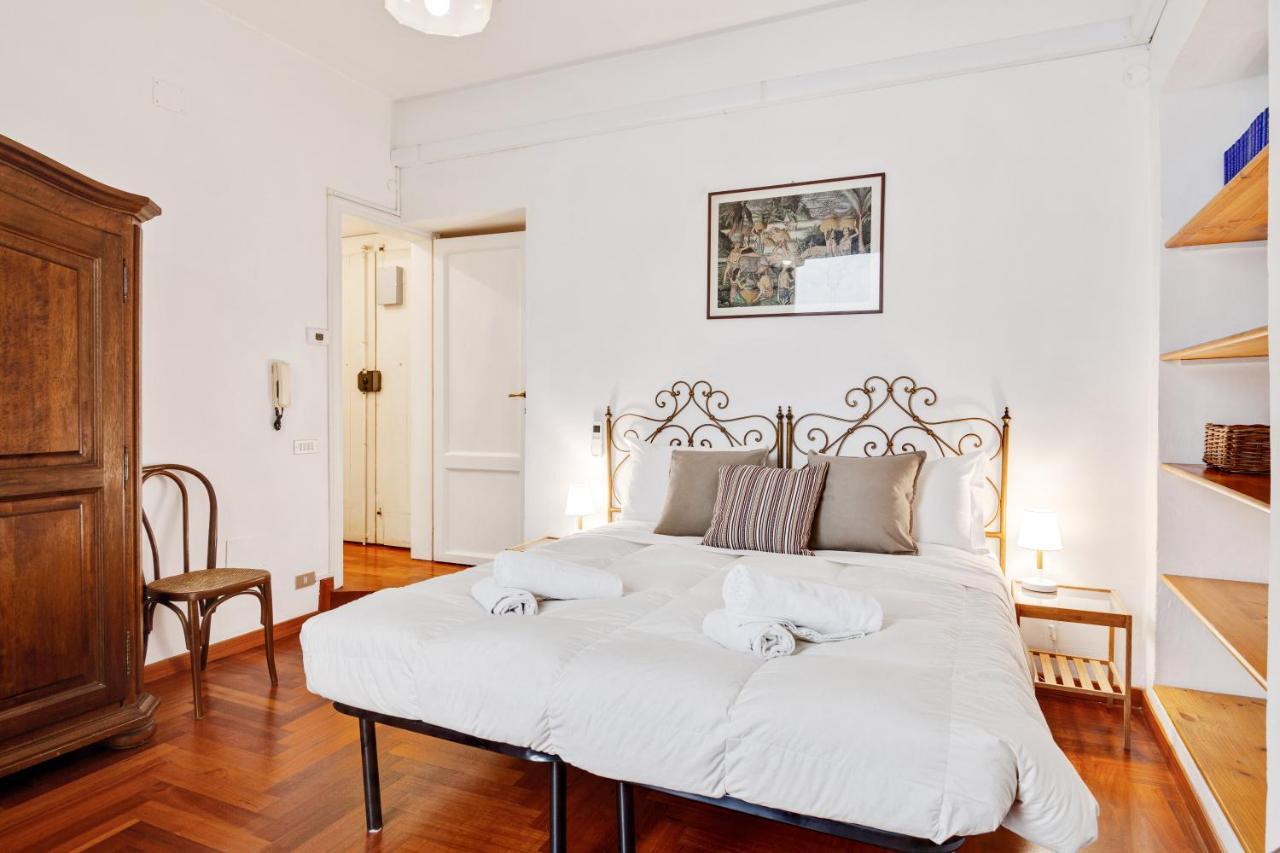 Porta Rossa Apartments Near Ponte Vecchio Флоренция Екстериор снимка