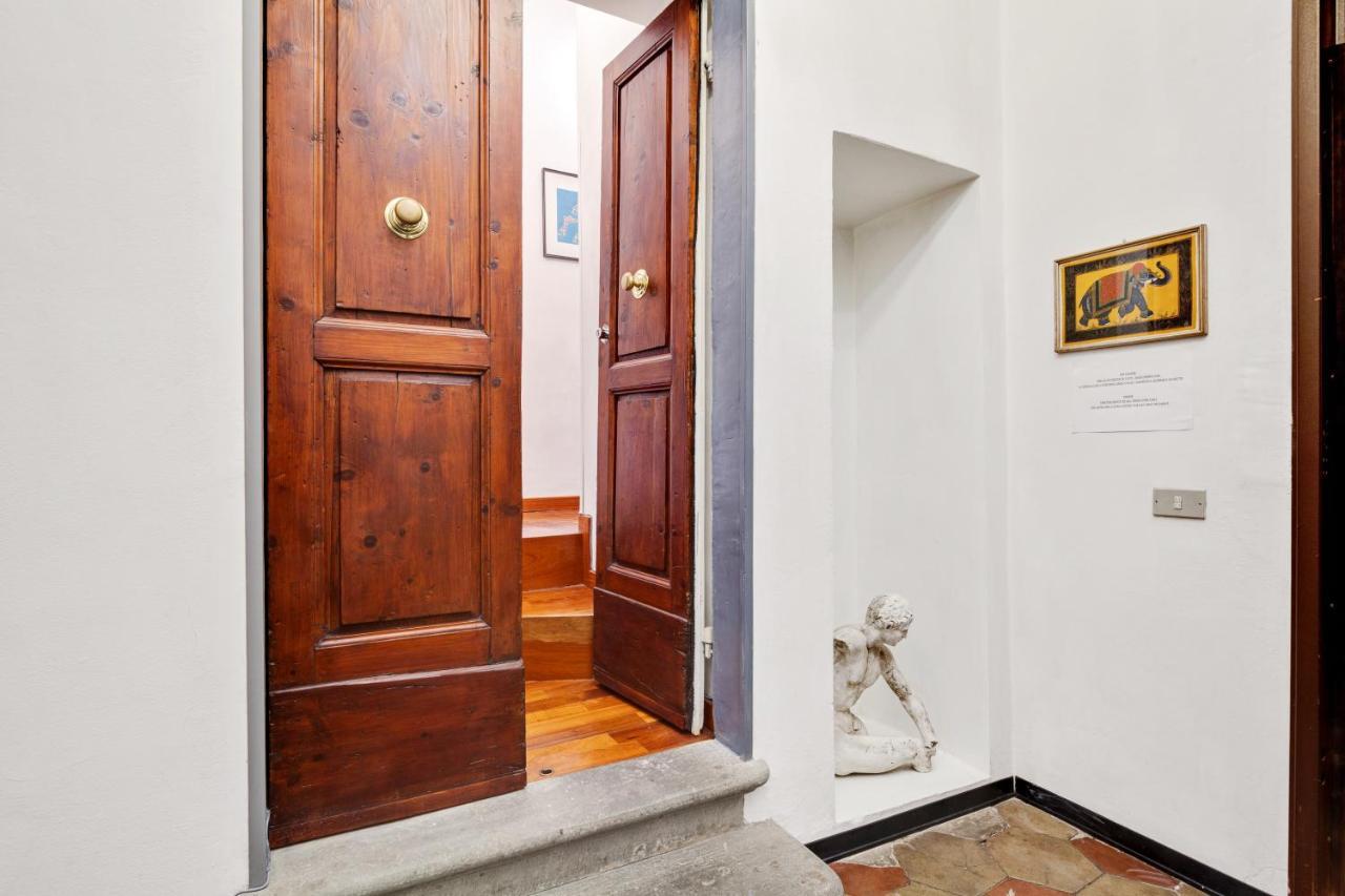Porta Rossa Apartments Near Ponte Vecchio Флоренция Екстериор снимка